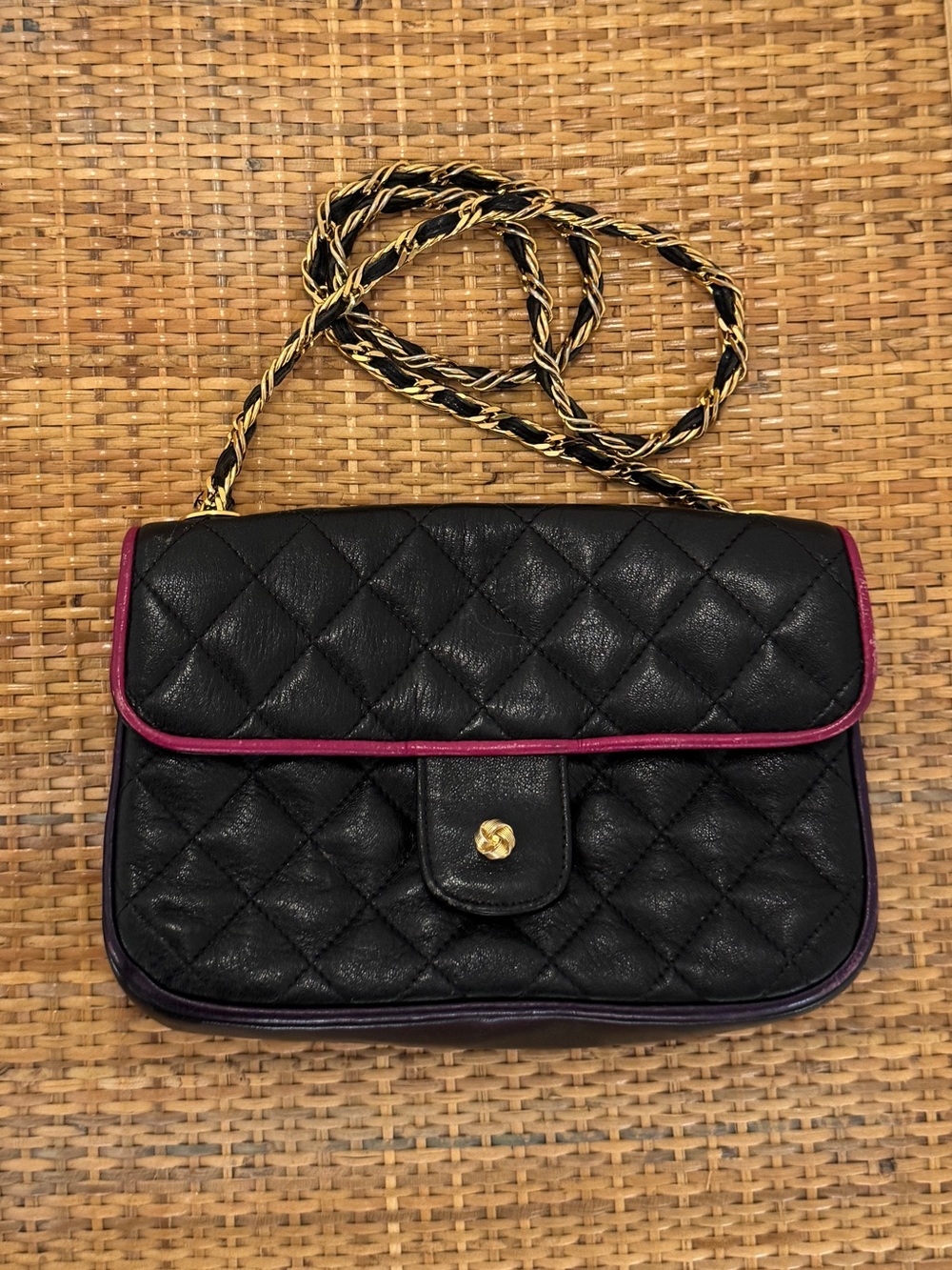 Lisette New York Vintage Quilted Black Leather Flap Chain Shoulder Bag Small